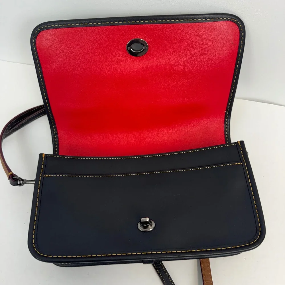 Disney x Coach Mickey Mouse Black Leather Crossbody Bag F59374 Limited Edition